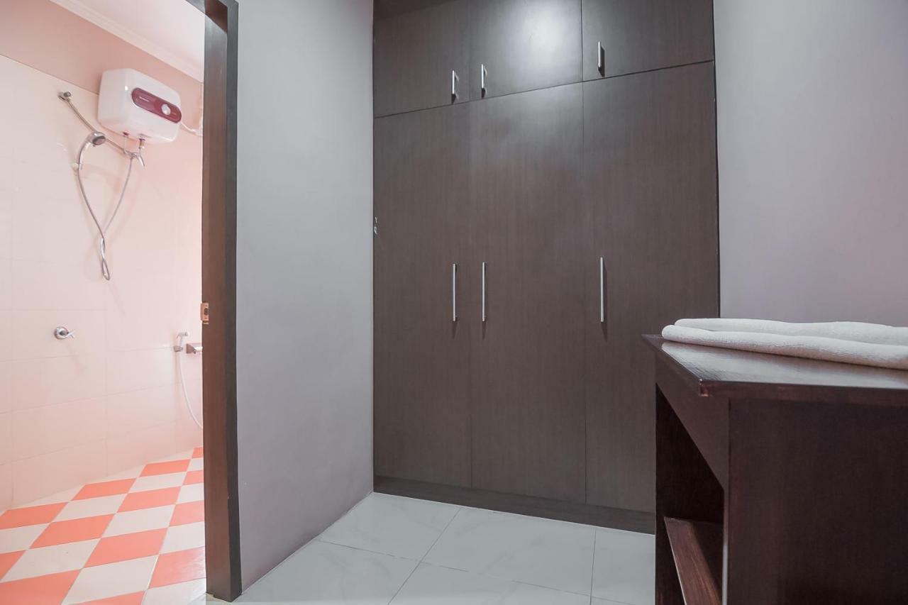Reddoorz Plus @ Tanjung Pandan Belitung 2 Eksteriør billede